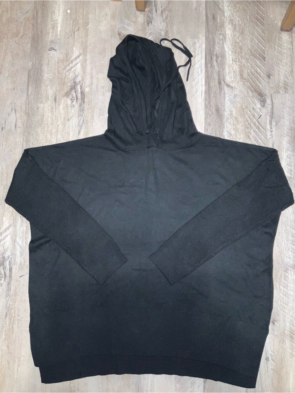 (Bin 15) GapBody, sweater hoodie in black, Size L